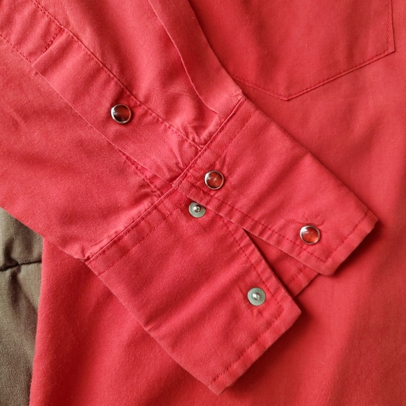 Vintage Karman Western Men's Long Sleeve. RED SNAPS. Med/Large. GVPWC. - Picture 3 of 14